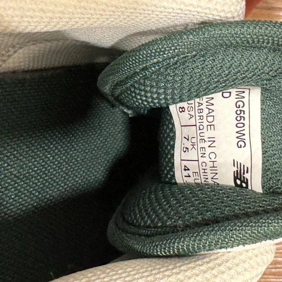 New Balance 550 Golf Shoes - Picture 7 of 7